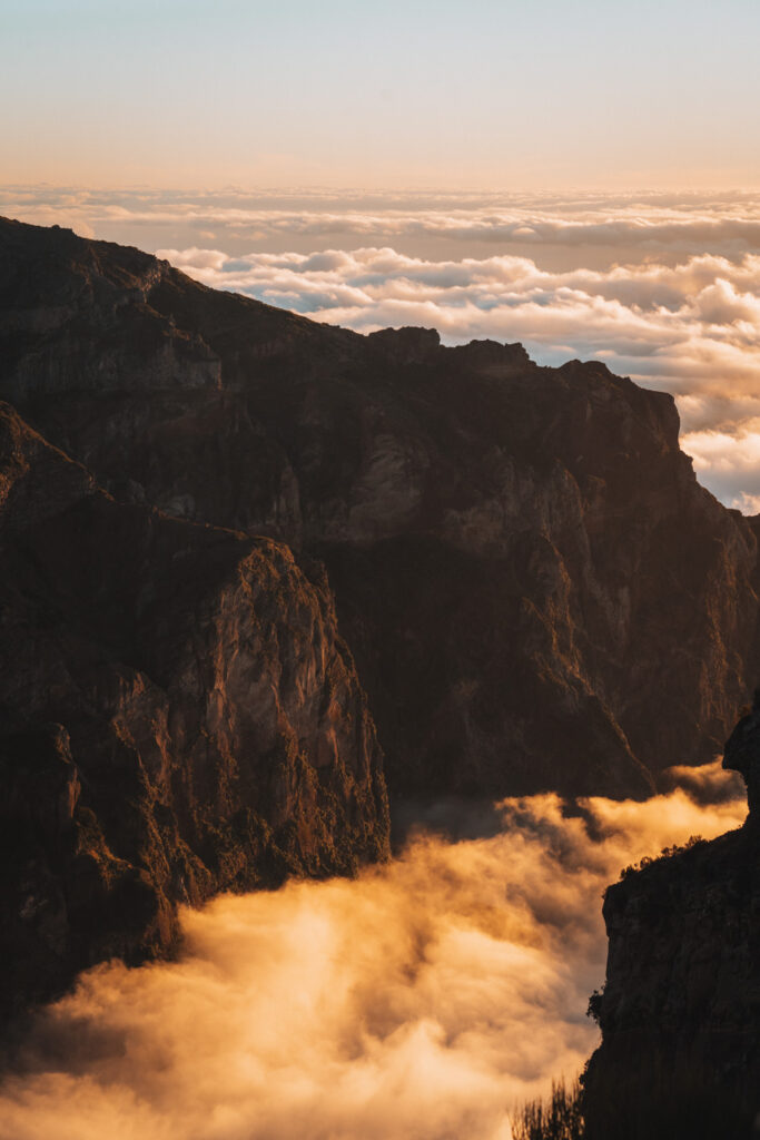 wschód słońca na Pico do Arieiro, Madera